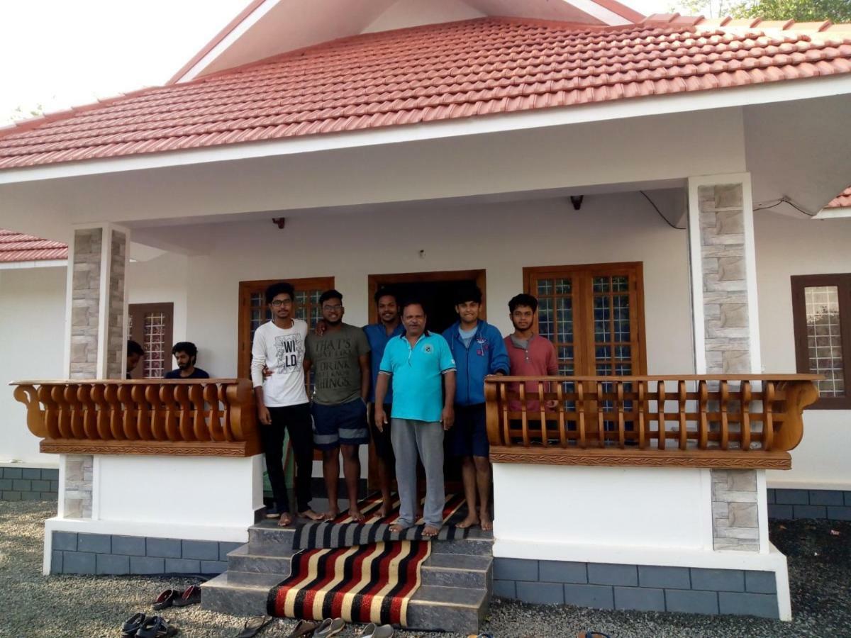 Friends Valley Home Stay Kattappana Kültér fotó